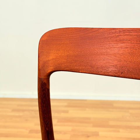 Danish set of 4 dining chairs in solid teak, 'model 75' by Niels O. Moller