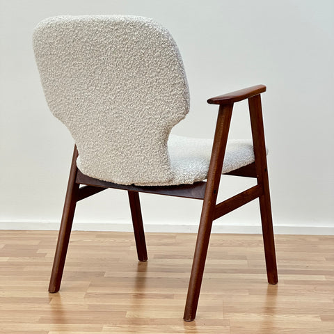 Armchair in bouclé, 1970s