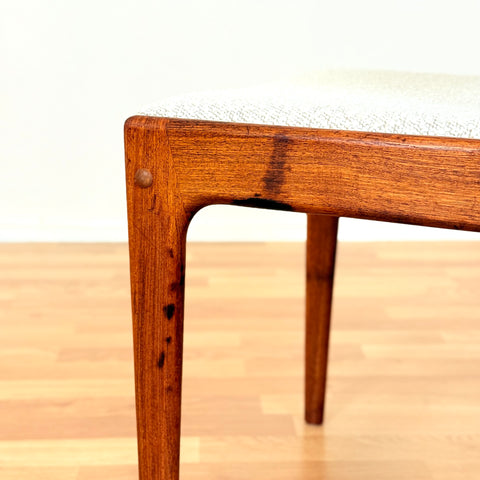 Danish set of 6 dining chairs in teak by Uldum Møbelfabrik