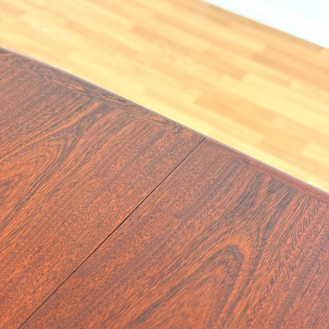 Danish oval dining table in mahogany