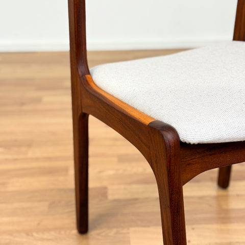 Set of 8 chairs made of teak, 1950s-60s, Denmark - Beyo Vintage