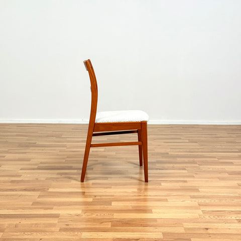 Set of 2 dining chairs in beech, 1950s-60s, Sweden