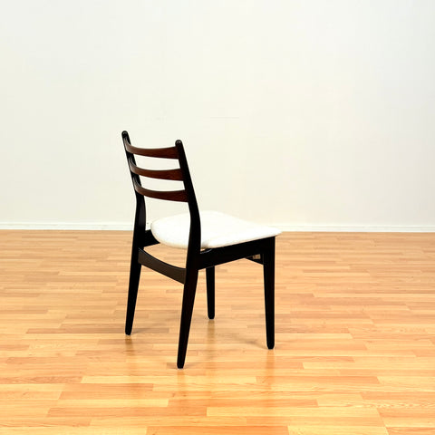 Danish pair of dining chairs in Santos rosewood