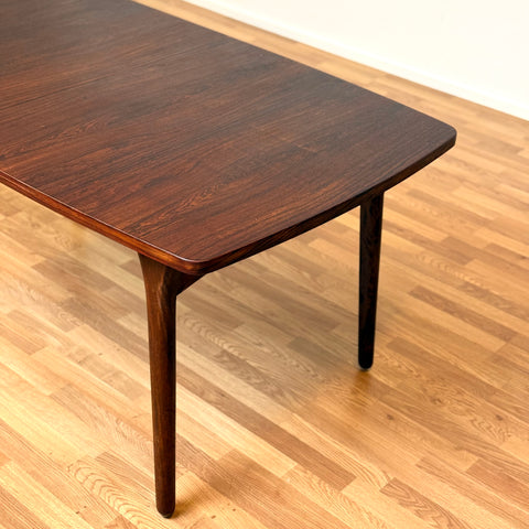 Danish dining table in Santos rosewood by Bruno Hansen