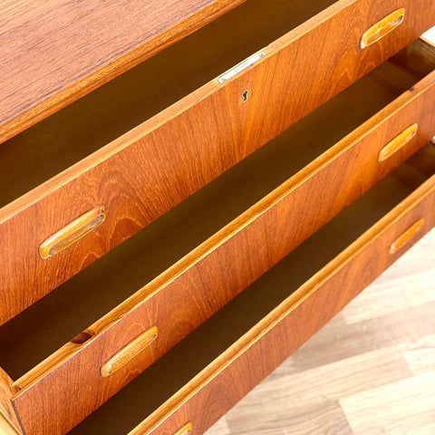 Chest of 3 drawers in teak, 1950s-60s, Sweden - Beyo Vintage