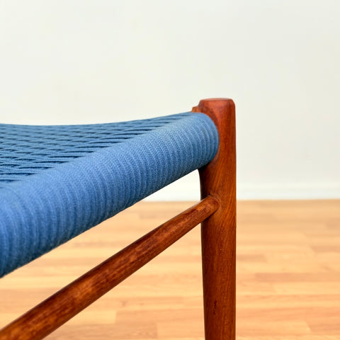 Danish set of 4 dining chairs in solid teak, 'model 75' by Niels O. Moller