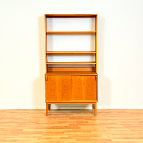 Swedish bookshelf in oak by Bertil Fridhagen for Bodafors