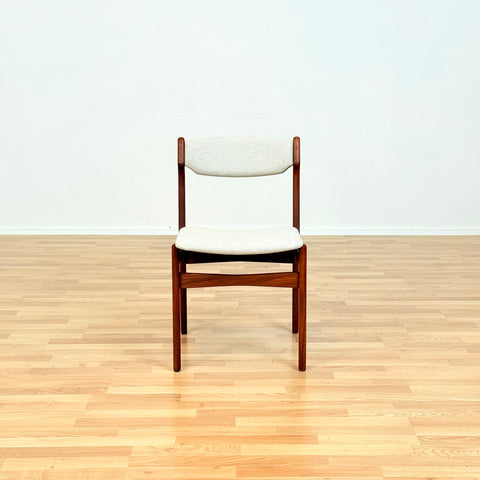 Danish dining chairs in teak by Erik Buch for Findahls Møbelfabrik