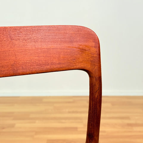 Danish set of 4 dining chairs in solid teak, 'model 75' by Niels O. Moller