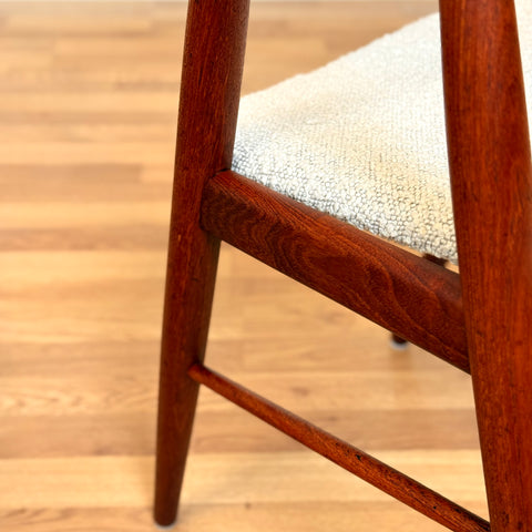 Set of 4 chairs in teak, by Ejner Larsen & Aksel Bender Madsen, 1950s-60s, Denmark