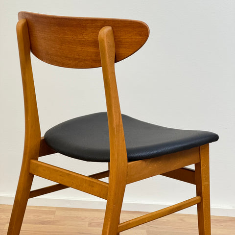 Set of 6 dining chairs, model 210, Farstrup