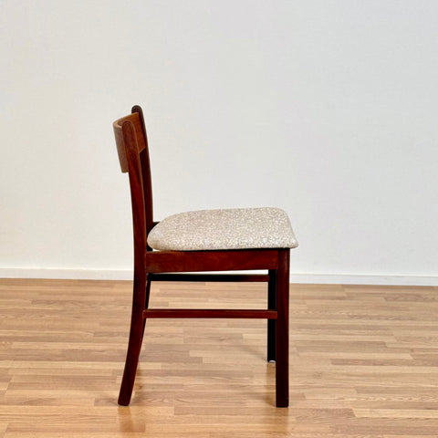 Single dining chair in walnut and teak