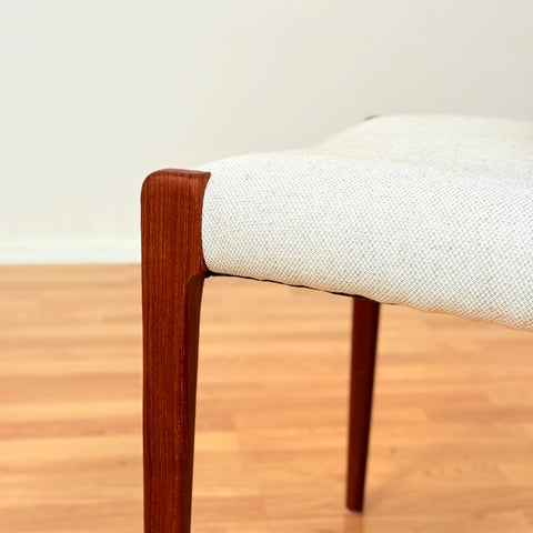 Danish set of 2 dining chairs 'model 71' by Niels O. Møller