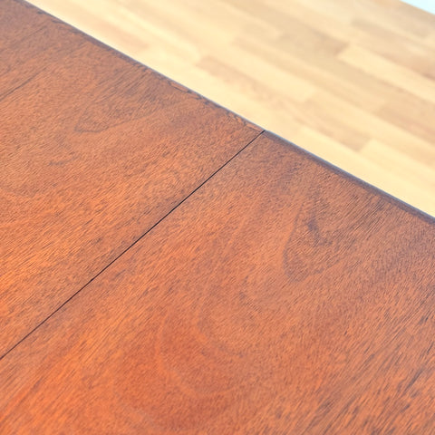 Danish oval dining table in mahogany by Skovby Møbelfabrik