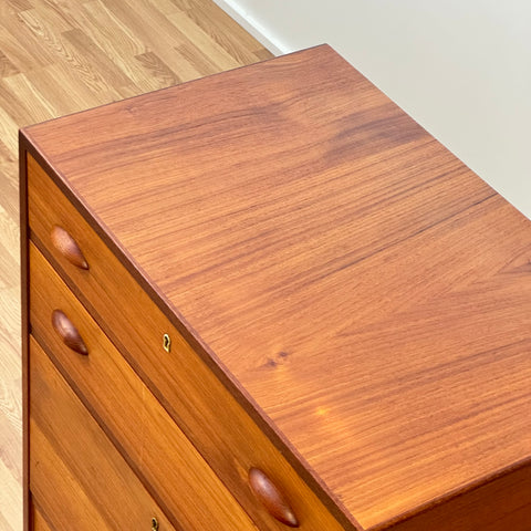 Chest of drawers, with door, in teak