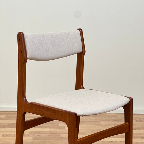 Set of 4 dining chairs, Erik Buch