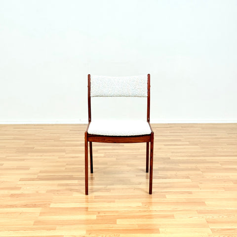 Danish set of 6 dining chairs in teak by Uldum Møbelfabrik