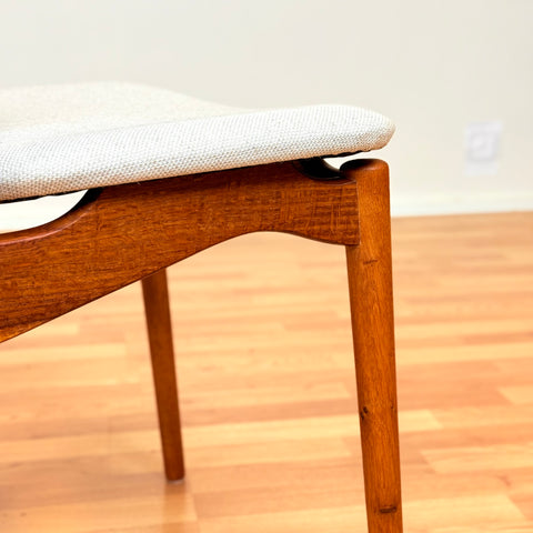 Danish dining chairs in teak & oak, No. 7 by Helge Sibast