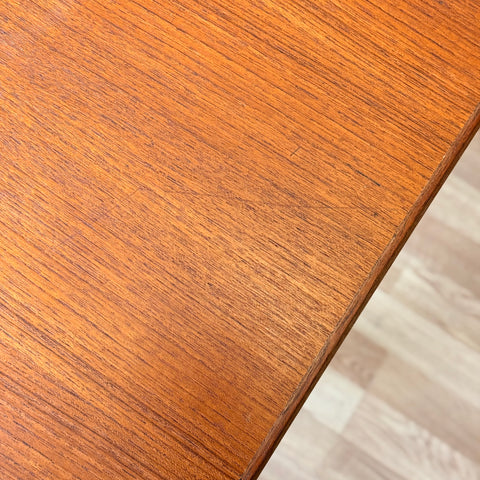 Dining table in teak, 1950s-60s, Denmark - Beyo Vintage