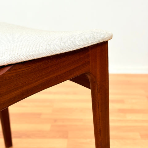 Danish set of 6 dining chairs in walnut by Eric Buch