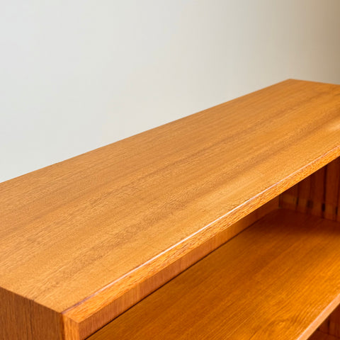 Small bookshelf in teak, Sweden, 1960s