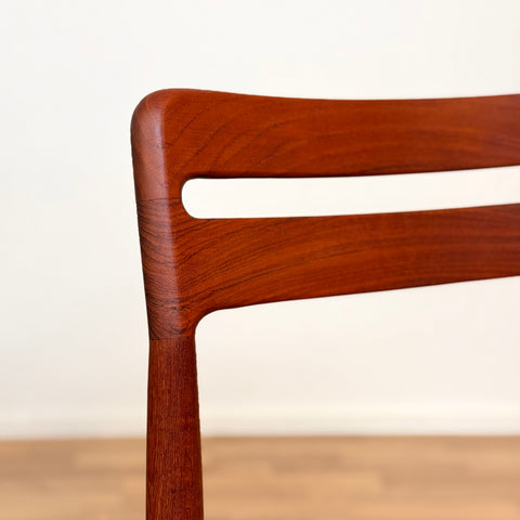 PRICE Set of 6 dining chairs in solid teak by H.W.Klein, 1950s-60s, Denmark - Beyo Vintage