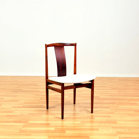 Danish dining chairs in Santos rosewood by Henning Sørensen for Danex