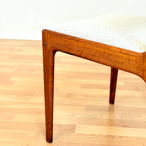 Danish set of 6 dining chairs in teak by Uldum Møbelfabrik