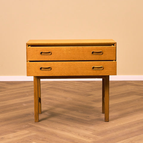 Swedish side table/chest of drawers in oak