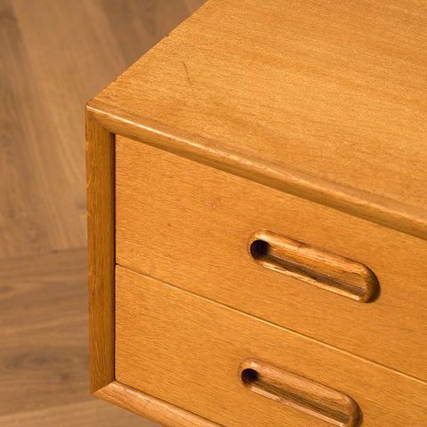 Swedish side table/chest of drawers in oak
