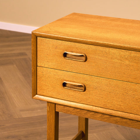 Swedish side table/chest of drawers in oak