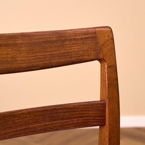 Swedish set of 4 dining chairs "Garmi" by Nilson Jonsson for Troeds