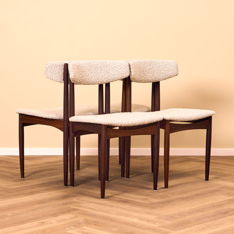 Danish set of 4 dining chairs in walnut