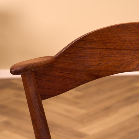 Danish dining chairs in teak, model 32 by Kai Kristiansen