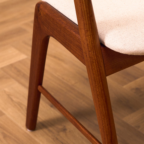 Danish dining chairs in teak, model 32 by Kai Kristiansen