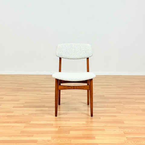 Danish dining chairs in oak & teak