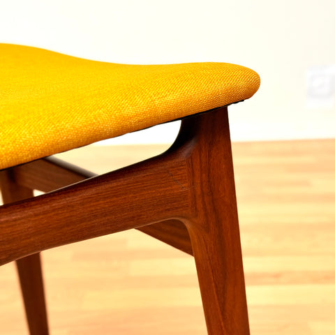 Danish set of 6 dining chairs in teak by Schiønning & Elgaard