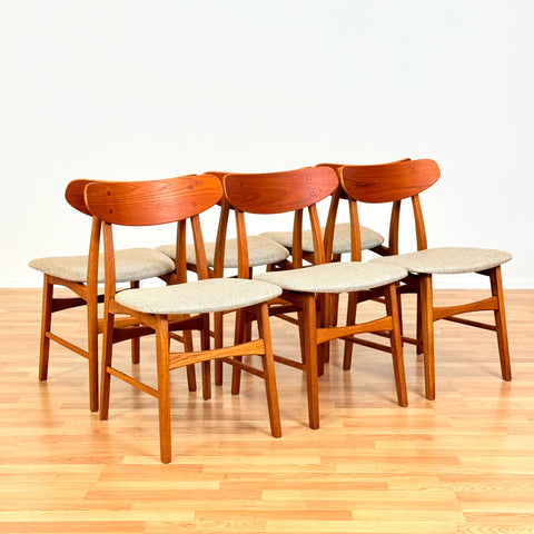 Danish set of 6 dining chairs in teak & oak