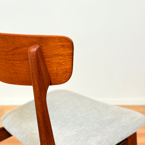 Danish set of 6 dining chairs in teak by Schiønning & Elgaard