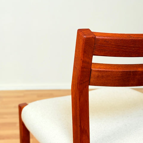 Danish set of 8 dining chairs in teak by N.O. Møller, model 404