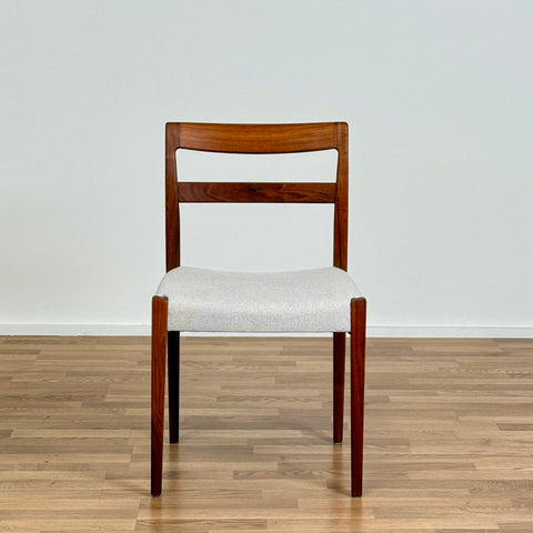 Single dining chair by Troeds