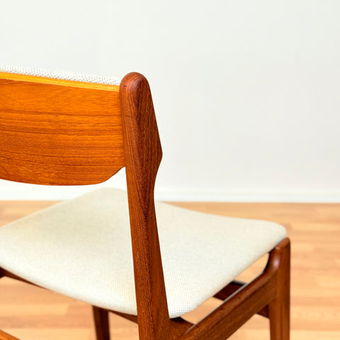 Danish dining chairs in teak by Erik Buch for Findahls Møbelfabrik