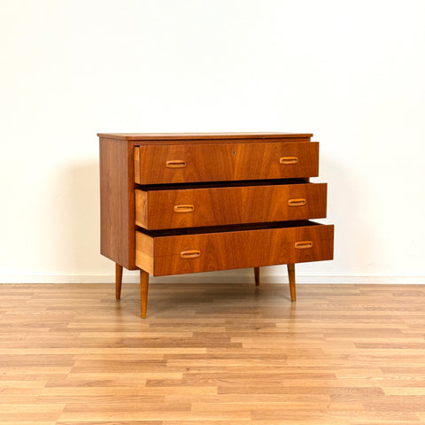 Chest of 3 drawers in teak, 1950s-60s, Sweden - Beyo Vintage