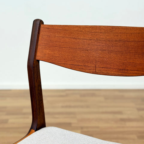 Set of 8 chairs made of teak, 1950s-60s, Denmark - Beyo Vintage