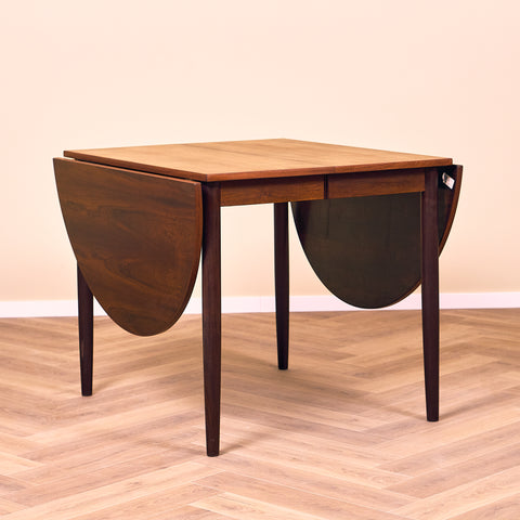 Danish dining table in Santos rosewood Arne Vodder style