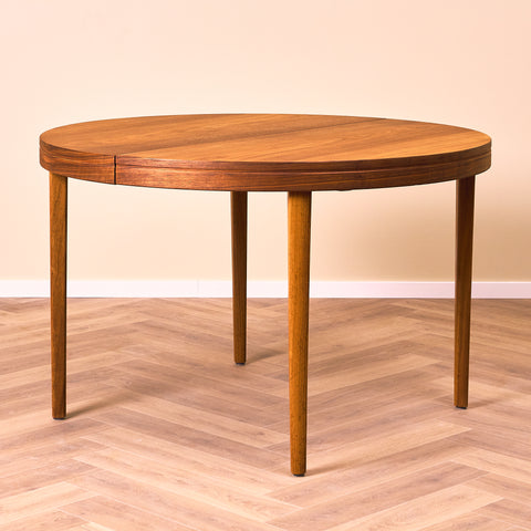Swedish round dining table in walnut by Skaraborgs Möbelindustri, Tibro