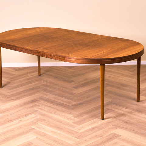 Swedish round dining table in walnut by Skaraborgs Möbelindustri, Tibro