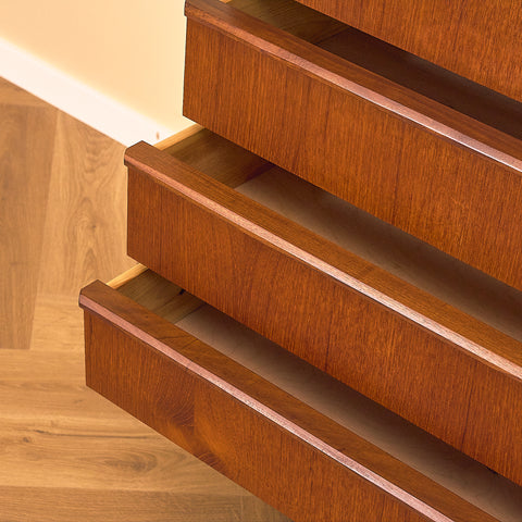 Danish chest of drawers in teak