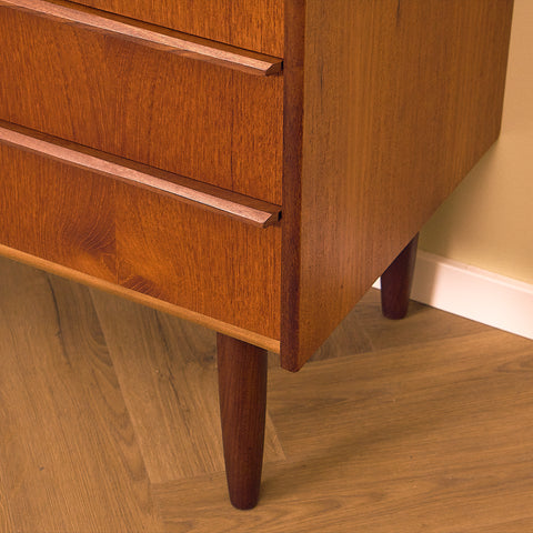 Danish chest of drawers in teak