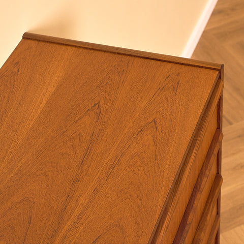 Danish chest of drawers in teak